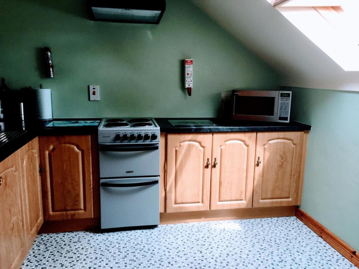 Moybrone Flat Apartment Енискилен Екстериор снимка